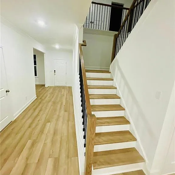 3462 Burkston Pl — Photo 32