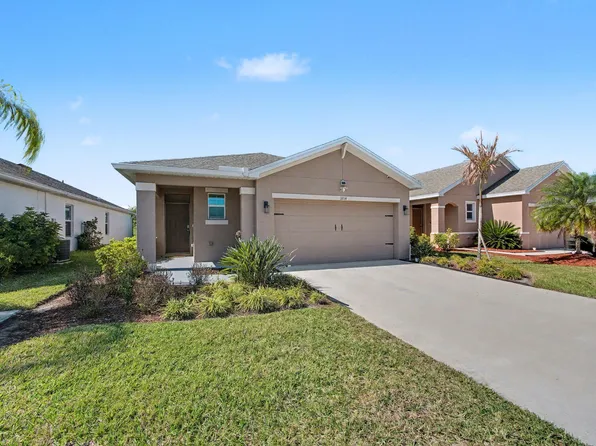 11014 SW Vasari Way, Port Saint Lucie, FL 34987