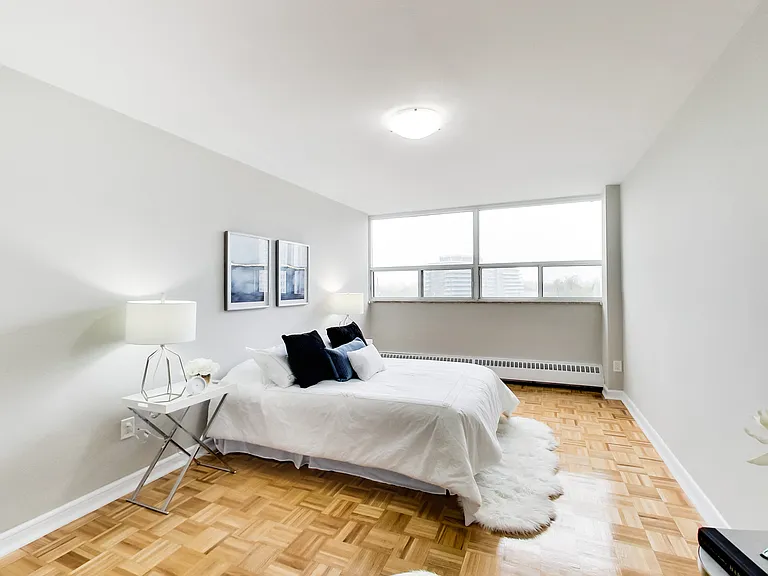 6000 Bathurst St — Photo 40