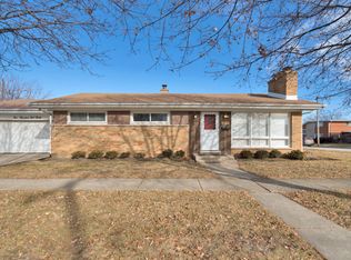 10130 Ivanhoe Ave, Schiller Park, IL 60176