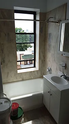 Rented by Virtual Real Estate | media 7