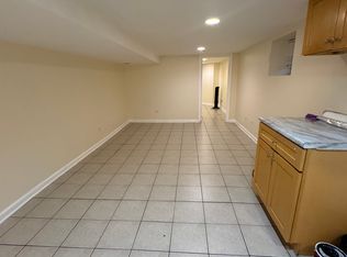 3524 S Washtenaw Ave, Chicago, IL 60632