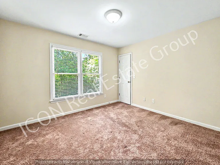 48 Golden Aster Trce — Photo 16