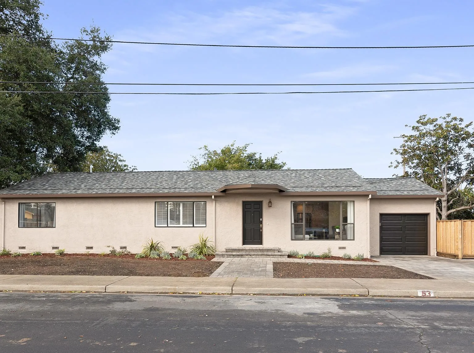 4 bed, 1430 sqft, $6,500 — Photo 3