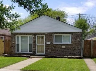 10234 S Crandon Ave, Chicago, IL