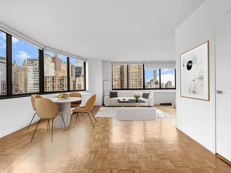 245 E 44th St #30F — Photo 3