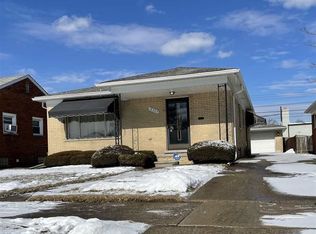 18307 Holland Ave, Eastpointe, MI 48021