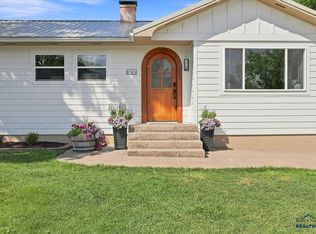 1015 E Warren St, Sundance, WY 82729