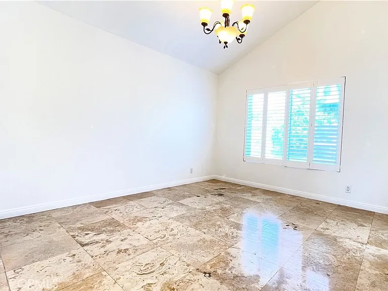 2085 Arbor Cir — Photo 27