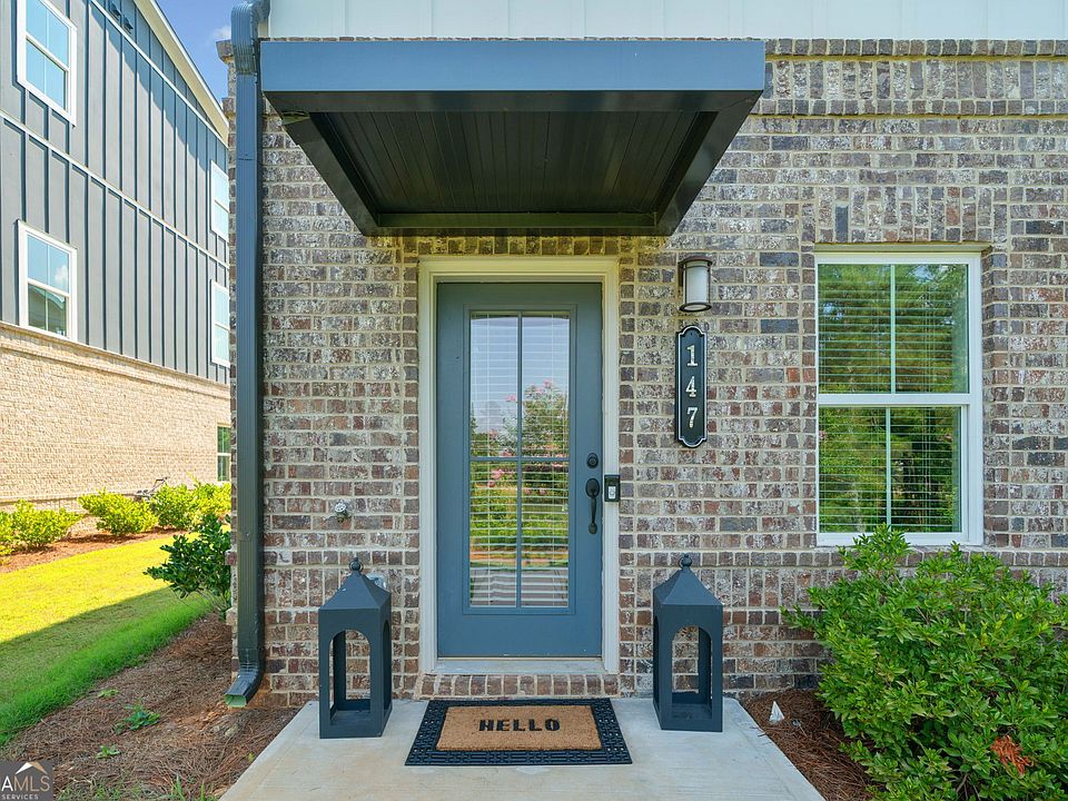 1st image of 147 Jameson Dr