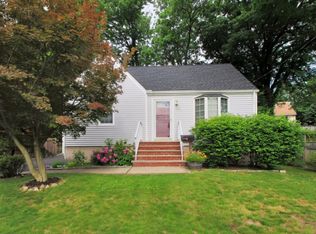 92 Hasbrouck Ave, Emerson, NJ 07630