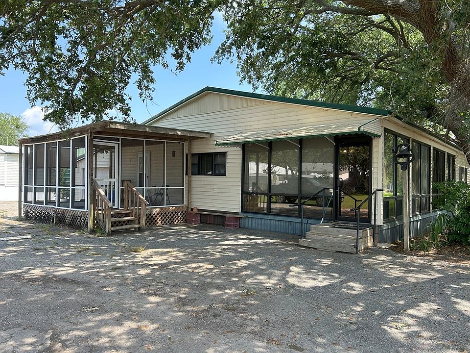 1st image of 1062 Golf Cart Ln
