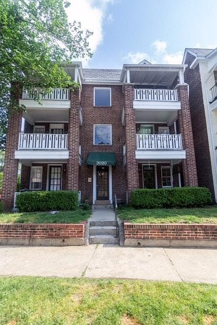1st image of 3020 Patterson Ave
