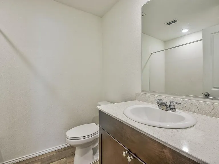 444 Frio Pass Trl — Photo 10