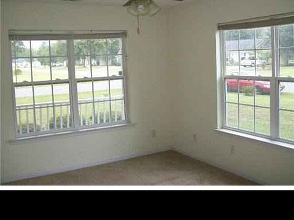 5th image of 114 Dailey Dr