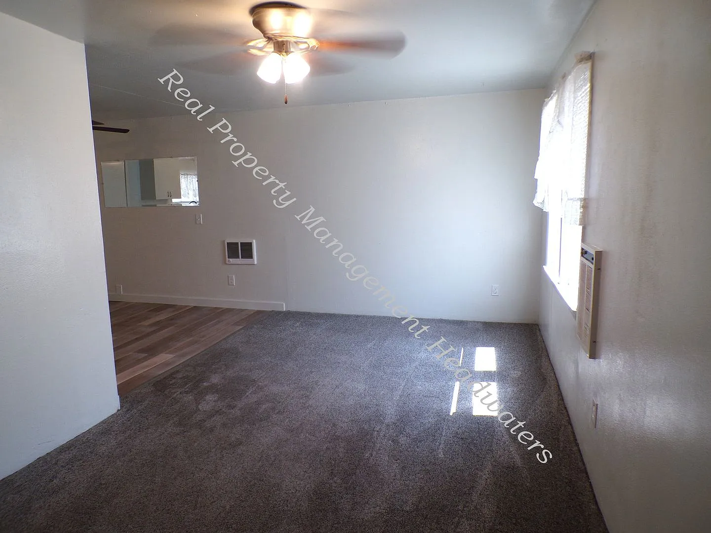 Mitchell St. 929 — Photo 3