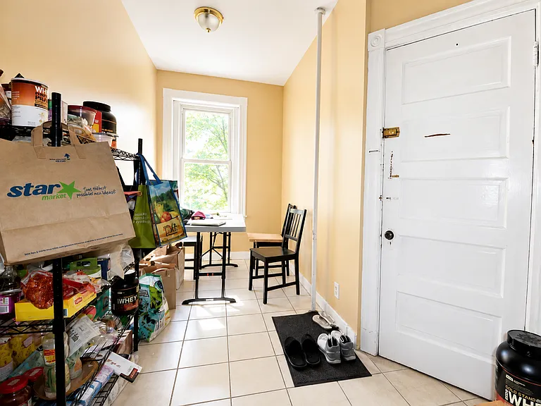 10 Strathmore Rd #1 — Photo 7