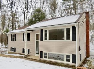 46 Wells Park Rd, Sturbridge, MA 01566
