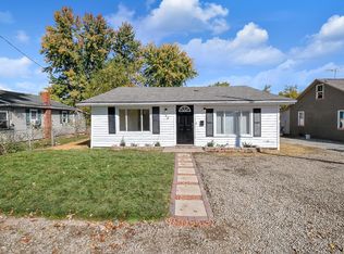 98 W 2nd St, Buckeye Lake, OH