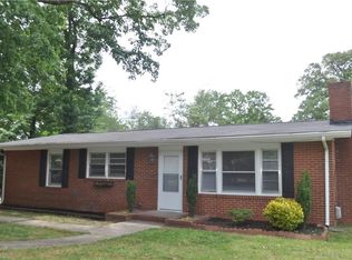 2909 Orange St, Greensboro, NC 27405