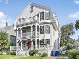 30 Bellevue Ave, Winthrop, MA 02152