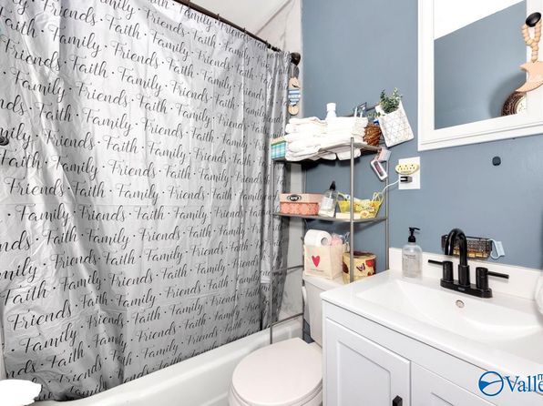 huntsville-alabama-92132369 picture