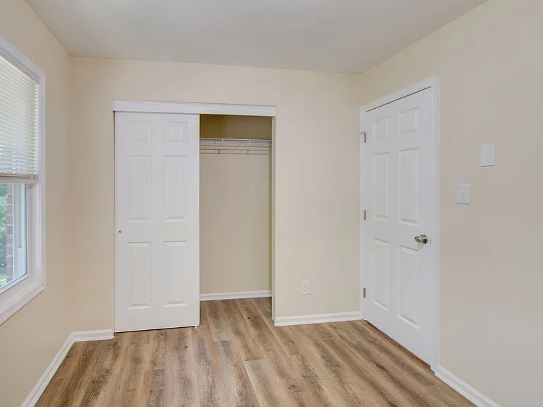 2912 Wesley St — Photo 20