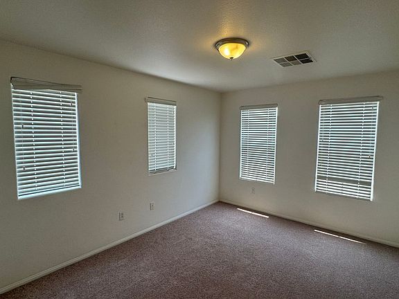 5th image of 4956 Groveland Ave