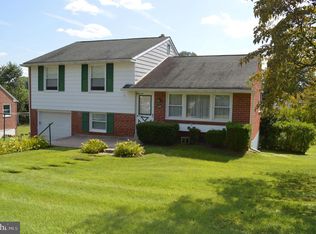 708 Marshall Rd, Brookhaven, PA 19015