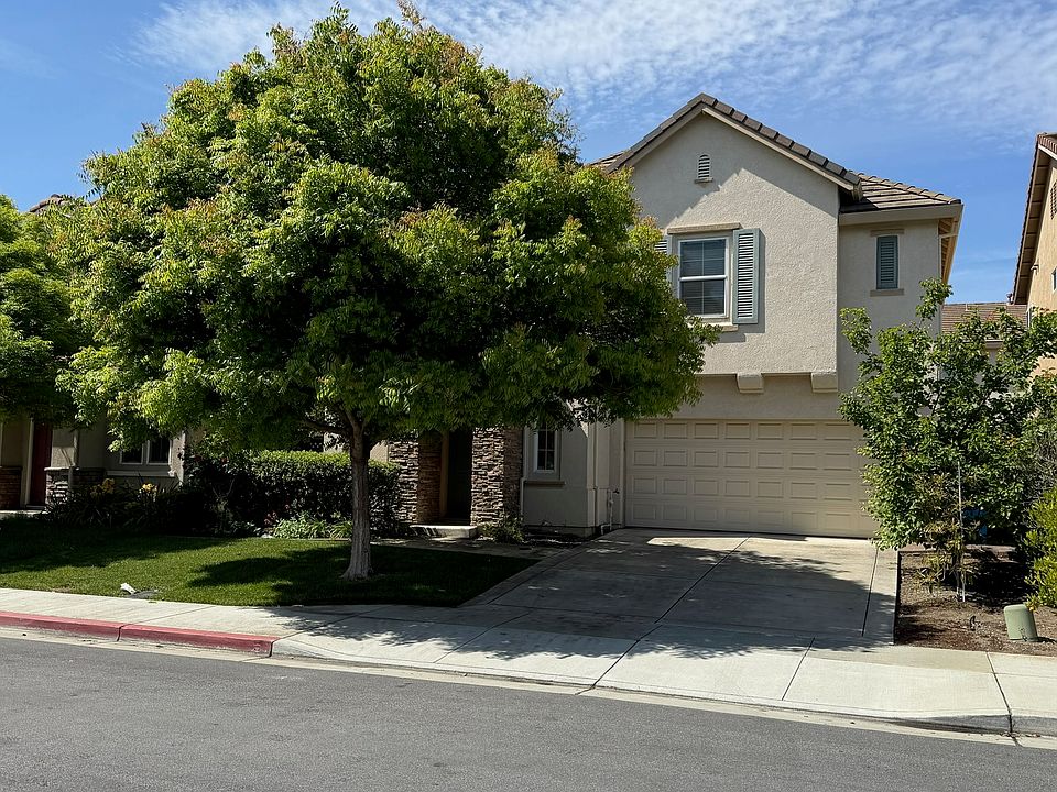1st image of 4702 Snead Dr