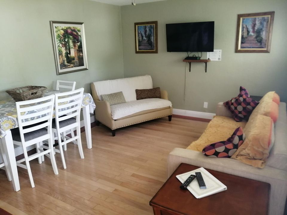 1st image of 2223 Fillmore St #3