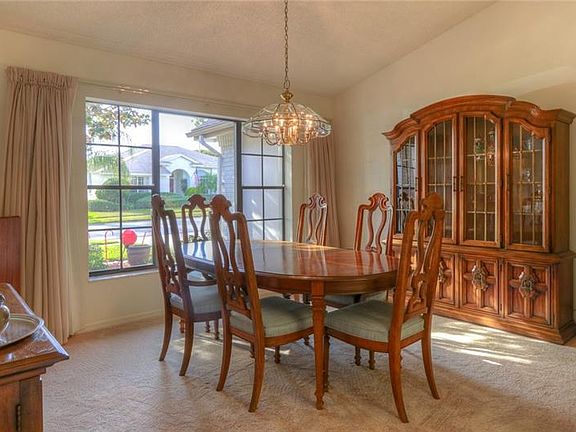 3rd image of 8688 Ashbury Dr