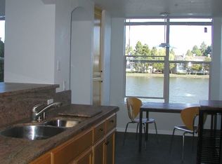 100 Baltic Cir UNIT 100, Redwood City, CA 94065