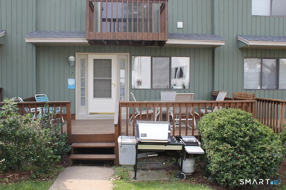 1 bed, 1.5 bath, 800 sqft, $2,695 — Photo 1