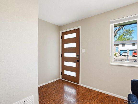 4th image of 780 Vivian Street