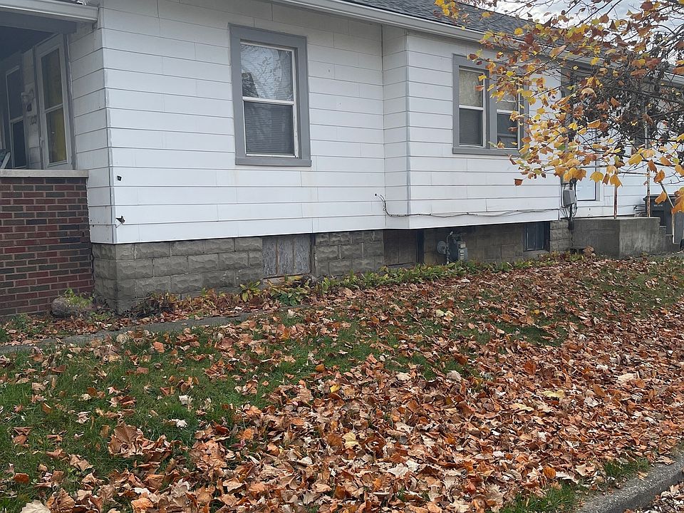 2nd image of 1028 N Drexel Ave