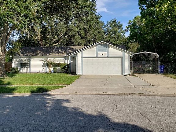 2nd image of 2437 Oak Hollow Dr
