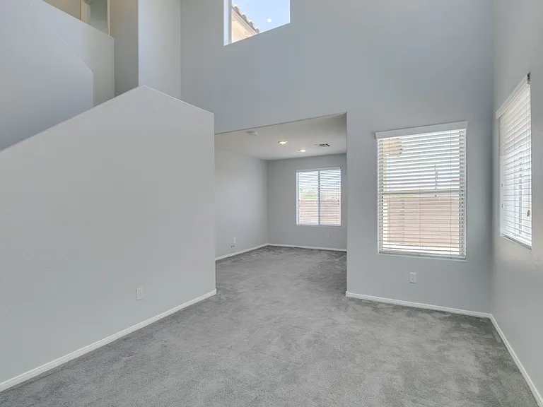8424 Walker Gardens Pl — Photo 6