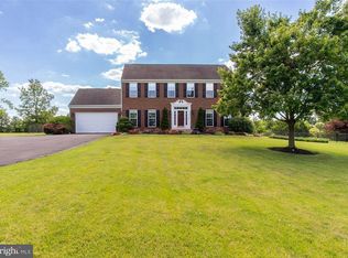17015 Bivens Ln, Hagerstown, MD 21740