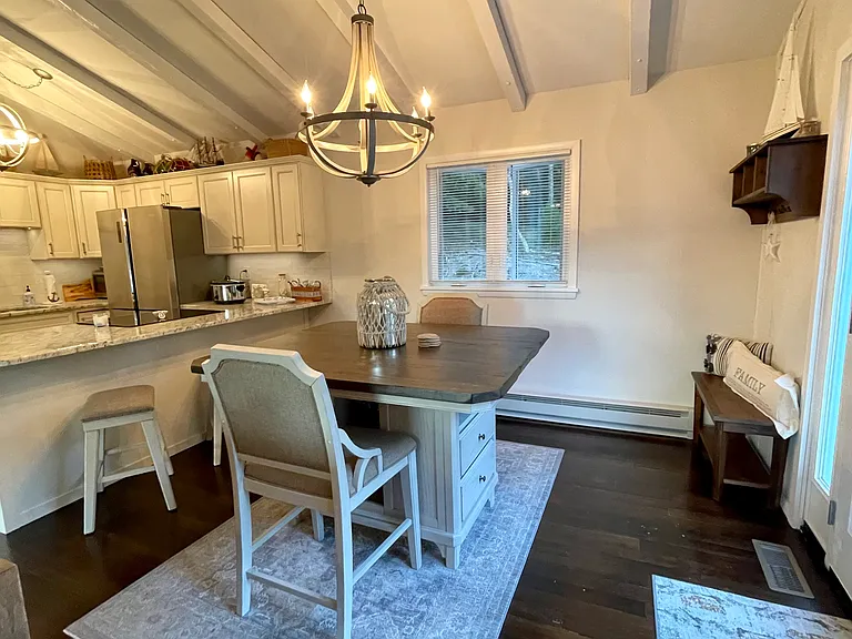 6 Community Dr — Photo 11