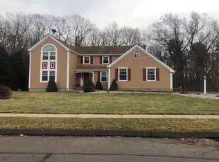 100 Langford Ln, East Hartford, CT 06118