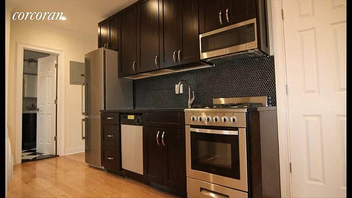 Rented by Corcoran | media 14