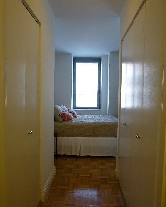 1st image of 1500 Lexington Ave APT 4G