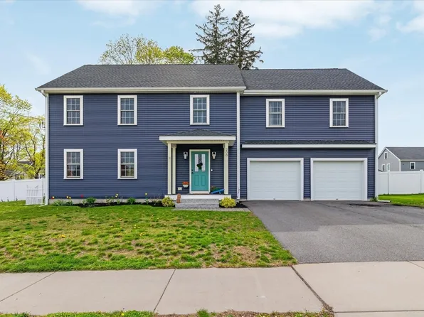 200 Greeley St, Clinton, MA 01510