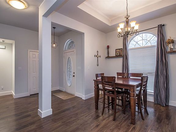 4th image of 4601 Sunnyside Dr