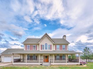 13794 Perry Rd, Central Pt, OR 97502