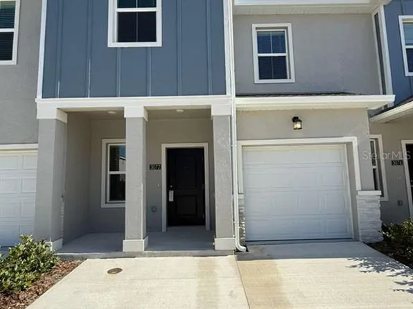 3072 Chromatic St, Kissimmee, FL 34758