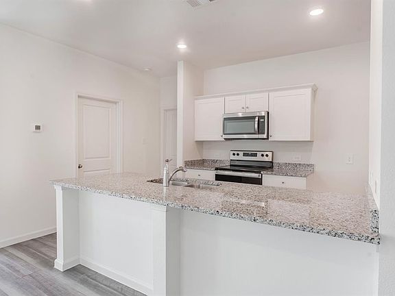 5th image of 1737 Escondido Dr #1737