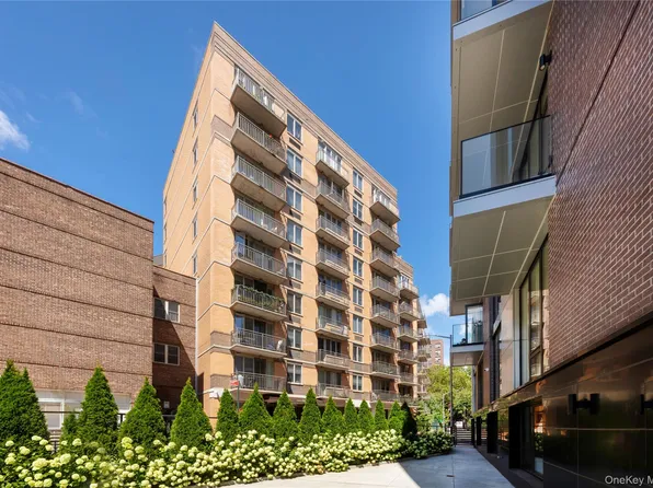 116-11 Curzon Road #4C, Kew Gardens, NY 11418