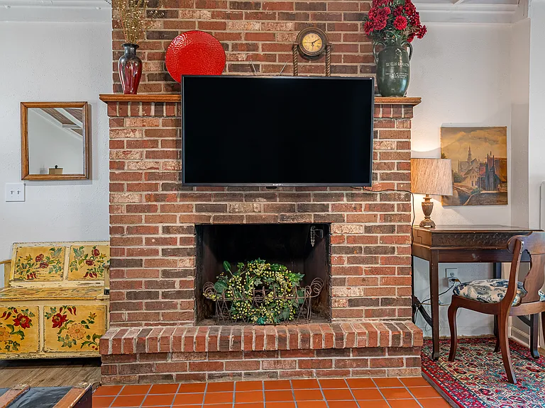 2112 W Hiawatha St #B — Photo 14